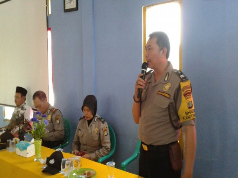 IMG-bhabinkamtibmas-polsek-neglasari-binluh-smp-al-irfan-nusantara