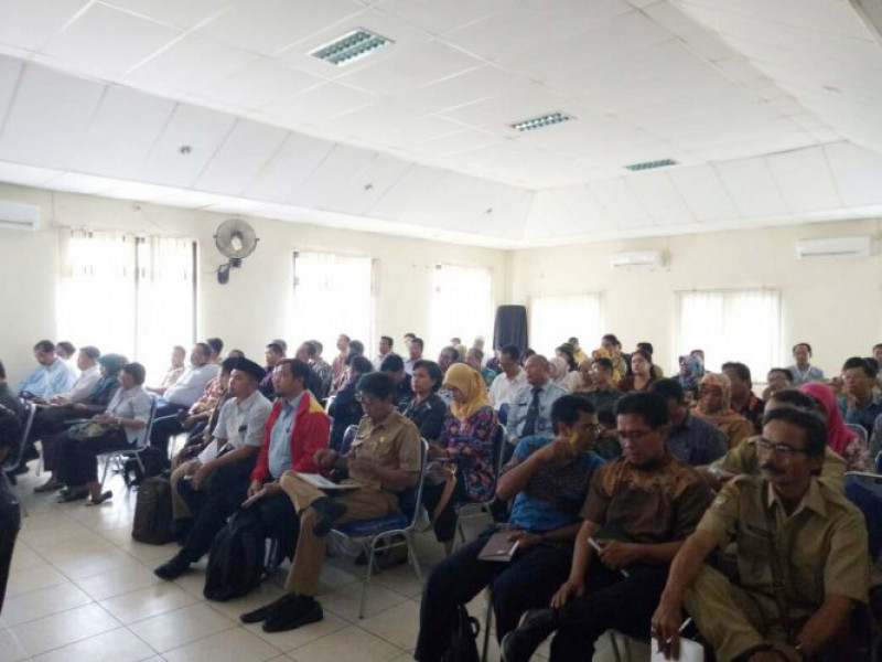 IMG-ratusan-smp-siap-gelar-ujian-nasional-berbasis-komputer
