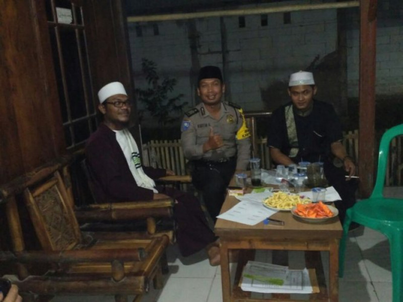 IMG-bripka-m-bahtiar-bhabinkantibmas-desa-gaga-laksanakan-sambang-toga-tomas