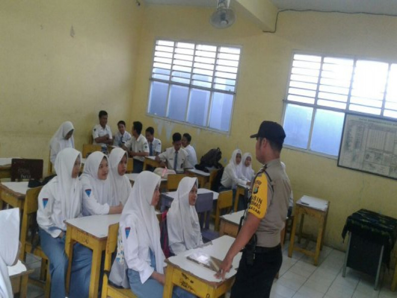 IMG-lewat-polkiss-binmas-kelurahan-neglasari-harap-terciptanya-lingkungan-belajar-yang-nyaman