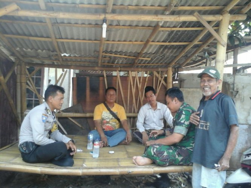 IMG-bhabinkamtibmas-polsek-sepatan-bersama-tiga-pilar-rembuk-bareng-bahas-kantibmas