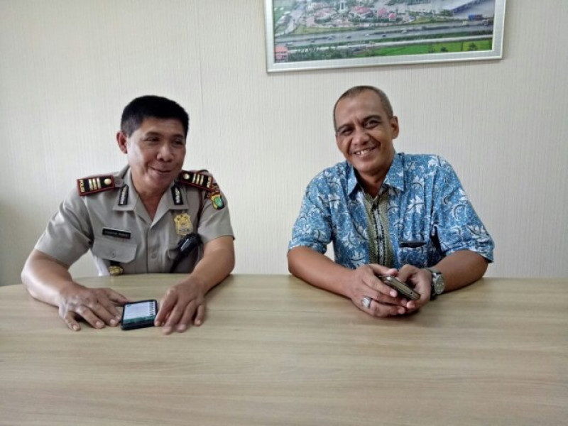 IMG-dengan-sambangi-tokoh-masyarakat-akp-suhatur-berharap-bisa-menjaga-keamanan-sekitar-rest-area