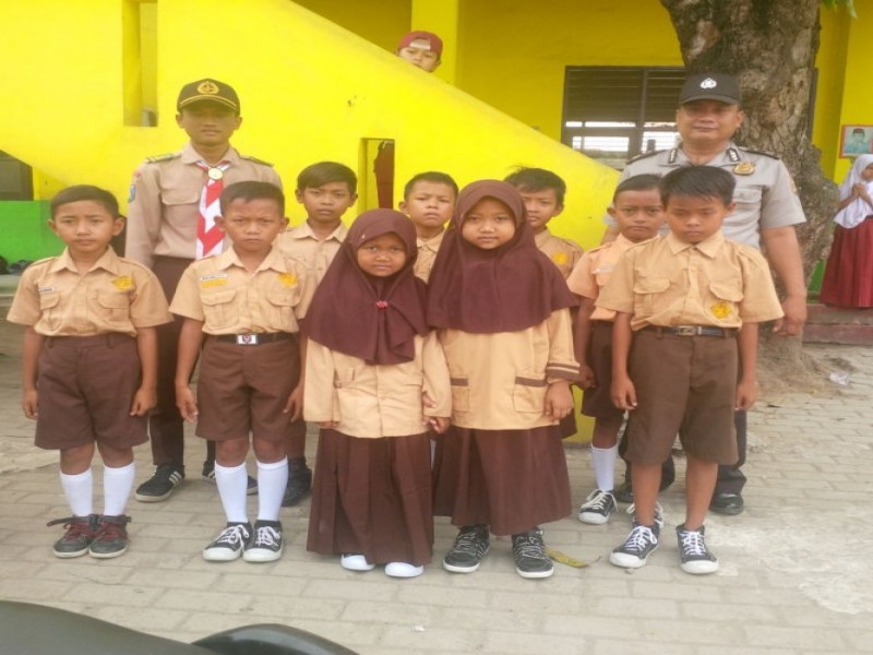 IMG-aiptu-endang-babinkamtibmas-desa-gaga-kunjung-ke-sdn-gaga