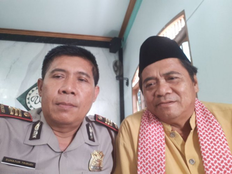 IMG-selepas-sholat-berjamaah-wakapolsek-cipondoh-himbau-tokoh-agama-agar-tidak-mudah-terprovokasi-berita-hoax