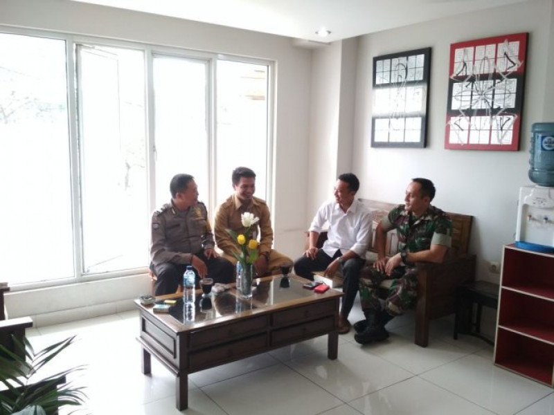 IMG-koordinasi-kamtibmas-aiptu-hardono-dalam-3-pilar-kelurahan-selapajang-jaya