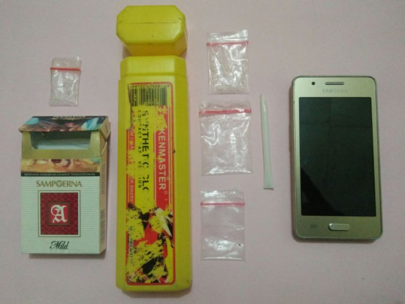 IMG-buser-polsek-neglasari-tangkap-2-orang-pelaku-penyalahguna-narkoba