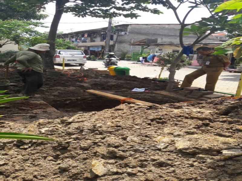 IMG-cegah-genangan-pemkot-bangun-sumur-resapan