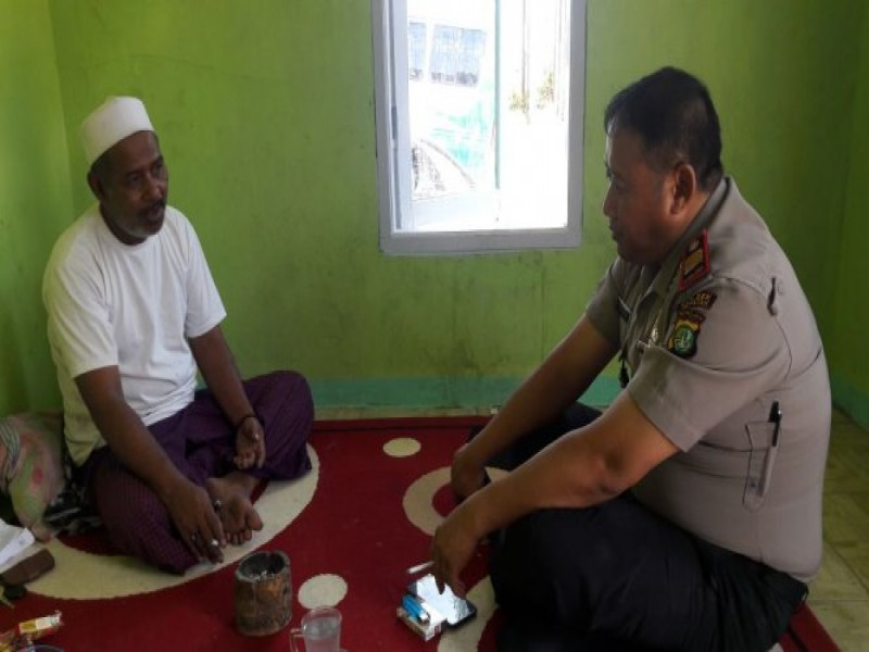 IMG-kapolsek-sepatan-sambang-dialogis-ke-kantor-dfw-fpi-kab-tangerang