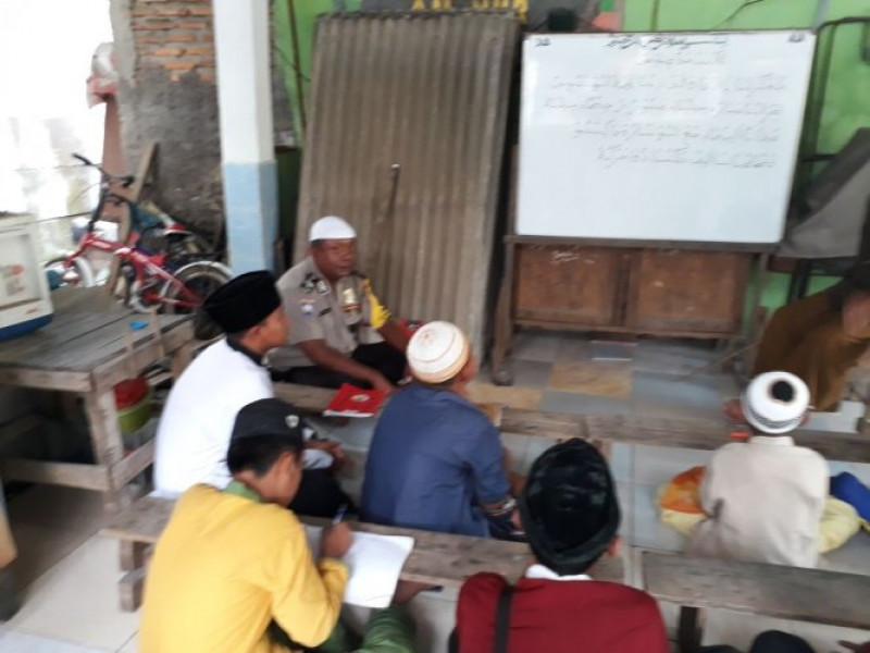 IMG-binamas-polsek-teluknaga-kunjungi-majelis-taklim-an-nur-apa-yang-disampaikan