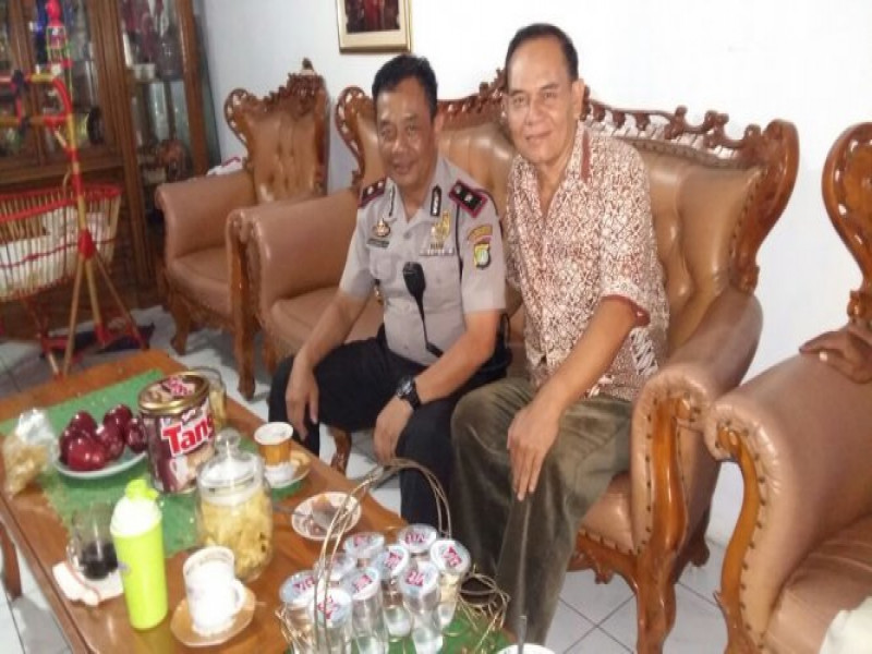 IMG-untuk-lebih-dekat-dengan-tokoh-dan-masyarakat-kapolsek-ciledug-lakukan-kegaiatan-ini