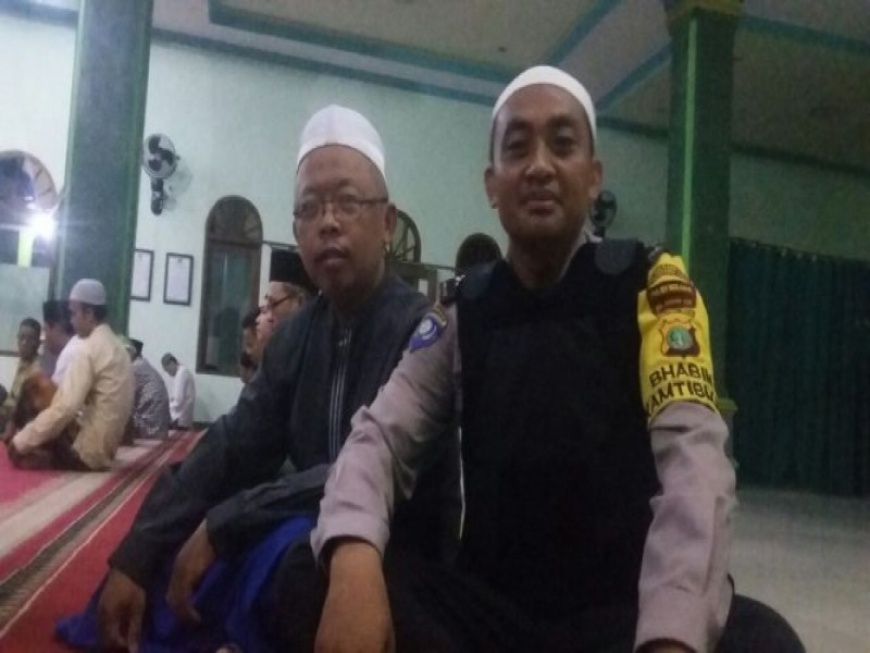 IMG-harap-wilayah-tetap-aman-dan-kondusif-binmas-karangsari-saling-menjaga-kerukunan-dan-tidak-mudah-terhasut