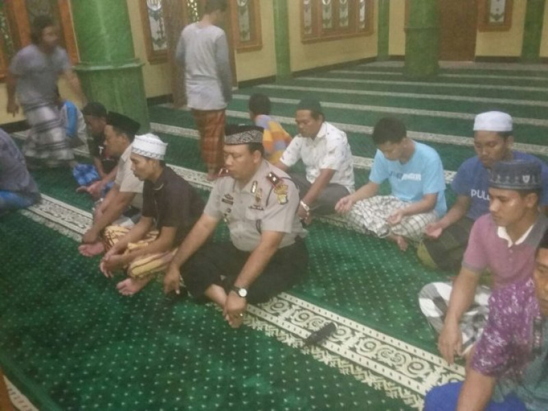 IMG-tetap-jaga-kerukunan-jangan-mudah-di-pecah-belah-himbau-kapolsek-neglasari-kepada-tokoh-agama