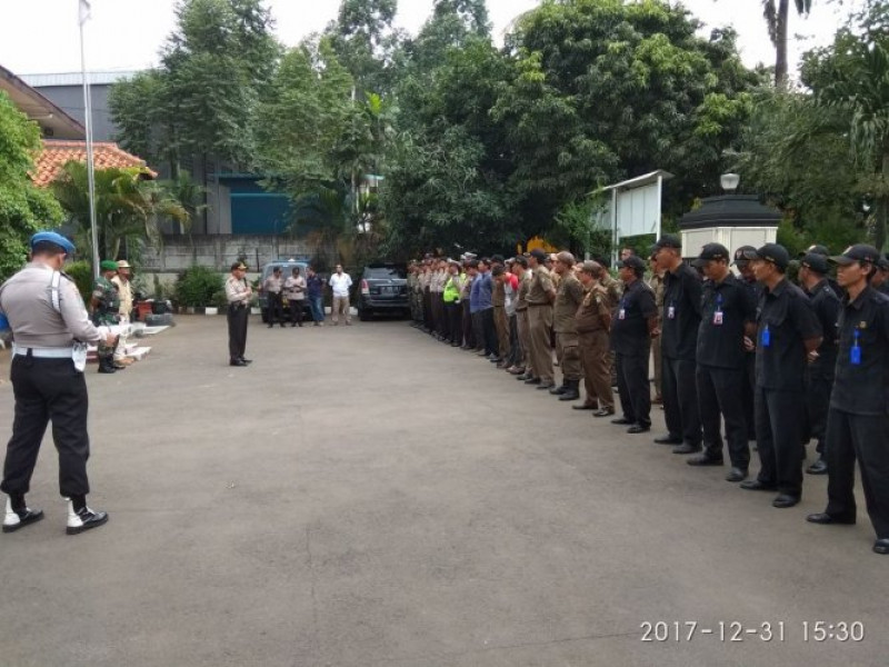 IMG-tiga-pilar-kecamatan-benda-apel-gelar-pasukan-pengamanan-pergantian-tahun-2018