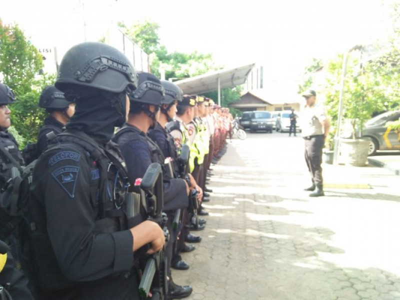 IMG-apel-gelar-pasukan-polsek-teluknaga-dalam-rangka-pengamanan-arus-wisata-pantai
