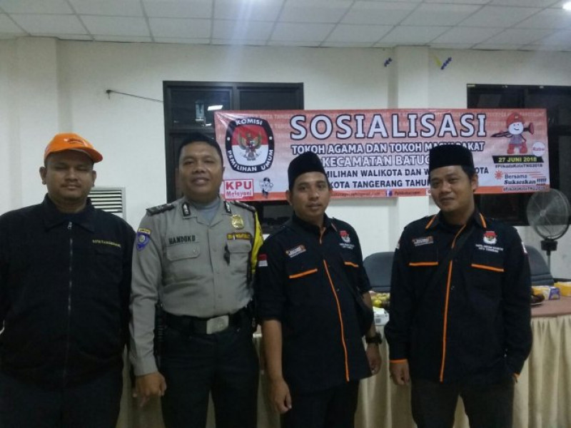IMG-kunjungan-sambang-dialogis-aiptu-khandoko-kepada-tokoh-agama-dan-tokoh-masyarakat-di-batu-ceper