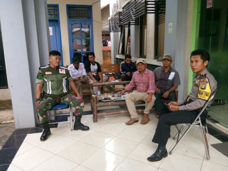 IMG-bangun-sinergitas-tni-dan-polri-bhabinkamtibmas-polsek-benda-dan-babinsa-dalam-mewujudkan-kamtibmas-di-wilayah