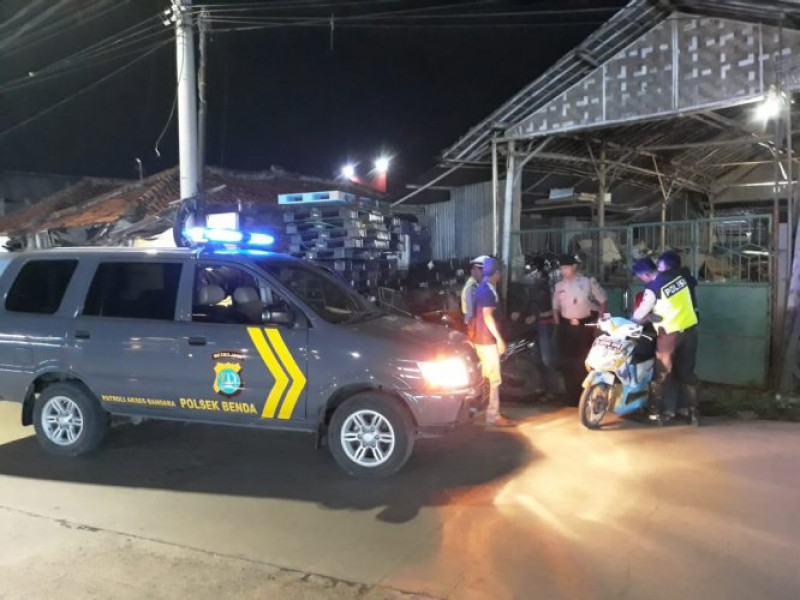 IMG--kapolsek-benda-kompol-h-ubaidillah-gelar-oprasi-cipkon-dan-patroli-biru-dihari-pertama-jabat