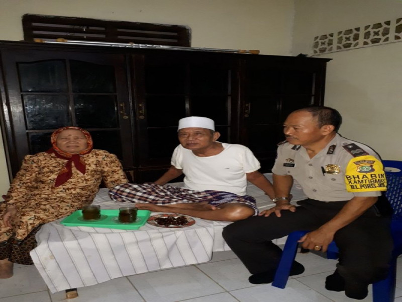 IMG-unit-bhabinkamtibmas-lakukan-kunjungan-ke-tokoh-agama-di-kelurahan-poris-jaya
