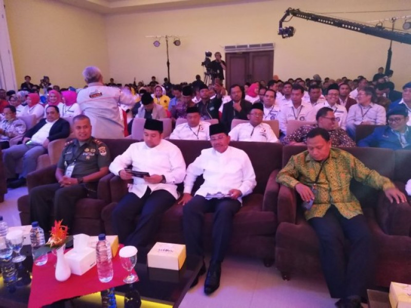 IMG-polsek-cipondoh-mengamankan-acara-debat-paslon-walikota-dan-wakil-walikota