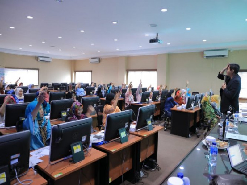 IMG-kim-dorong-ukm-kota-tangerang-memasarkan-produk-dengan-media-online
