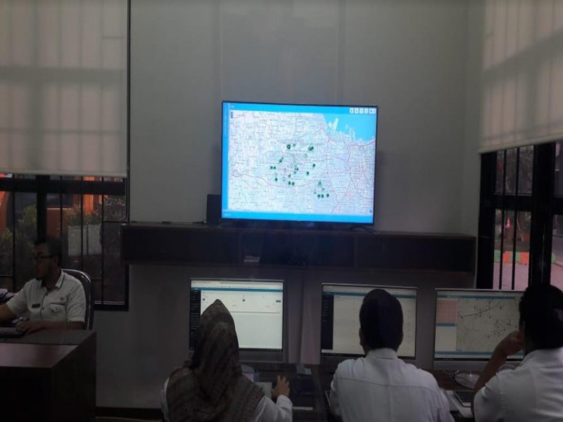 IMG-kontrol-kerja-petugas-lapangan-dlh-buat-mini-control-room