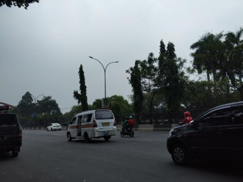 IMG-pemkot-tangerang-pasang-256-smart-pju-system