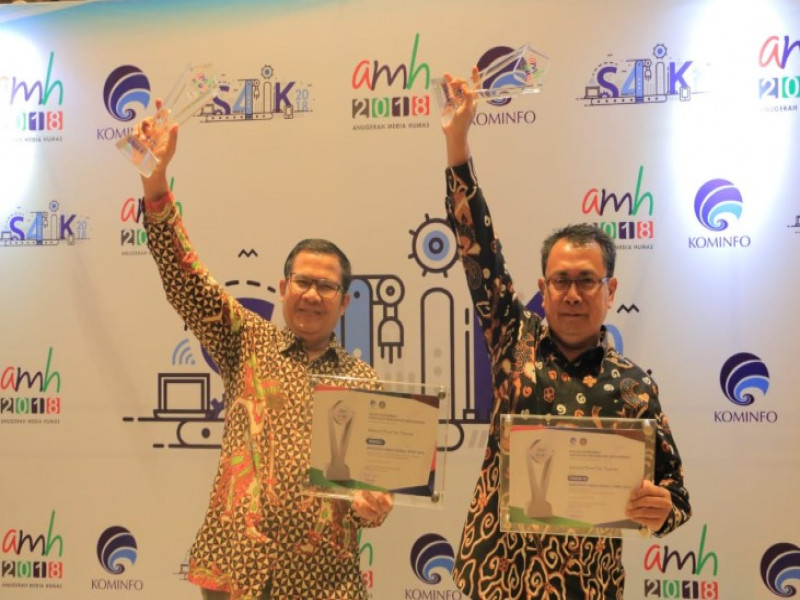 IMG-dua-penghargaan-diraih-pemkot-tangerang-pada-malam-amh-2018-kemenkominfo