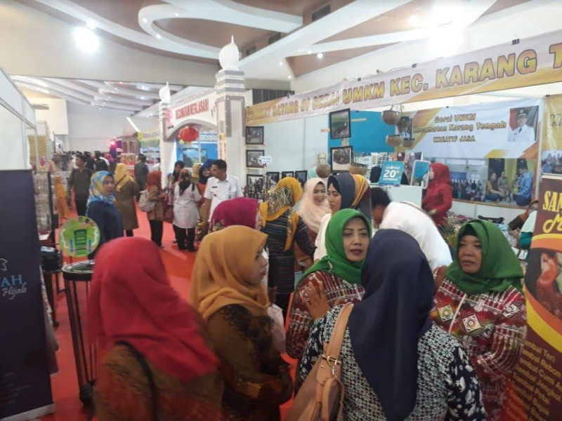IMG-produk-ukm-di-dalam-toko-modern-di-perwalkan