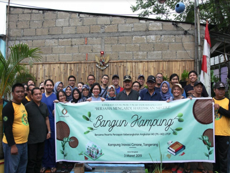 IMG-kampung-inovasi-cimone-jadi-tujuan-bakti-sosial-bangun-kampung