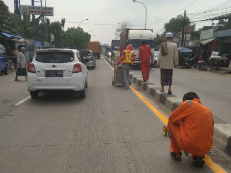 IMG-pemkot-tangerang-intens-lakukan-pemeliharaan-jalan