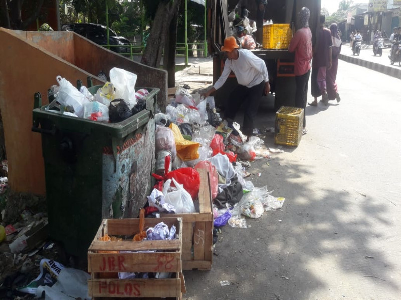 IMG-libur-lebaran-kota-tangerang-minim-penumpukan-sampah