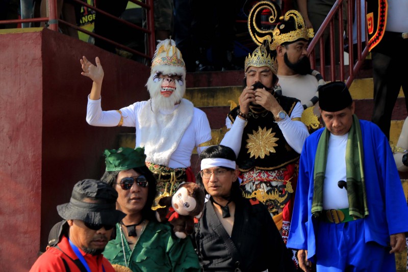 IMG-dari-gatot-kaca-hingga-bajak-laut-ada-di-festival-cisadane