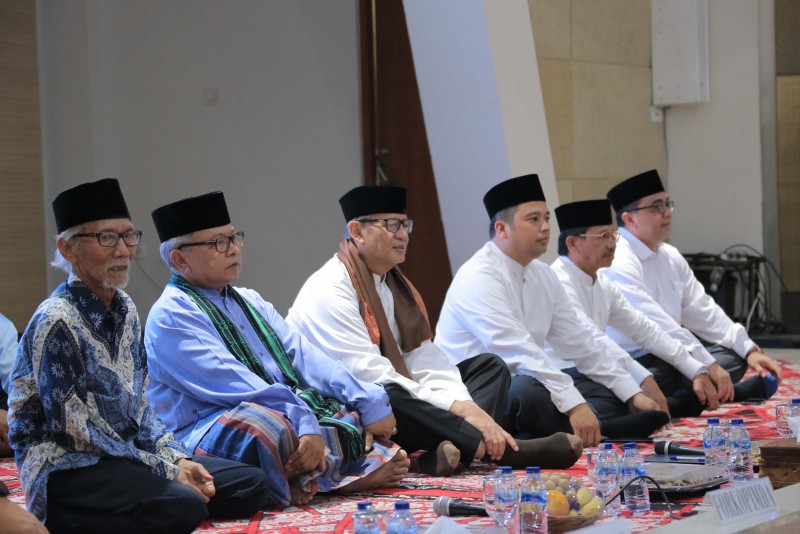 IMG-sinergi-ulama-dan-umaro-dukung-pembinaan-dan-pemberdayaan-umat