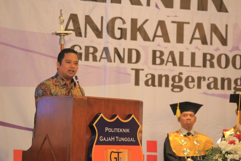 IMG-wisudawan-terus-berkontribusi-bagi-kemajuan-kota-tangerang