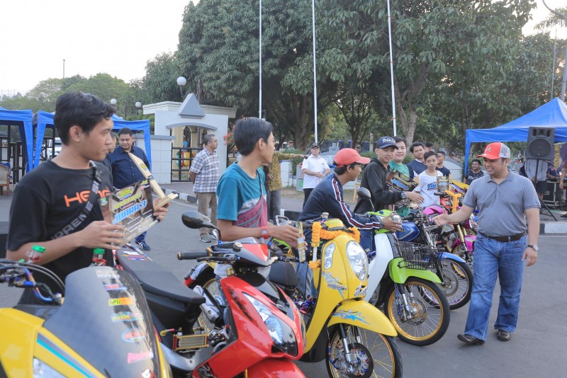 IMG-84-motor-adu-kreatifitas-di-kota-tangerang