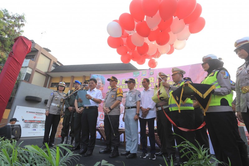 IMG-pemkot-dan-polres-metro-tangerang-kota-bersinergi-tertibkan-lalu-lintas-kota-tangerang