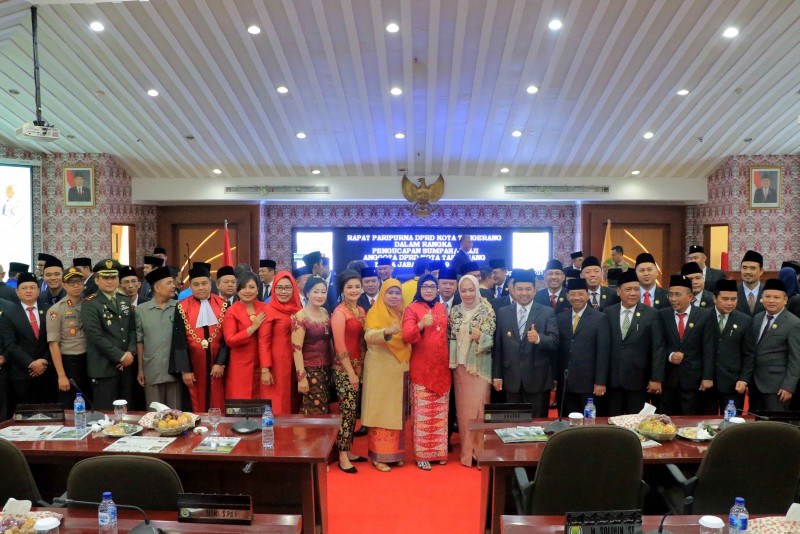 IMG-dprd-kota-tangerang-resmi-dilantik-wali-kota-harapkan-kerjasama-yang-berkelanjutan