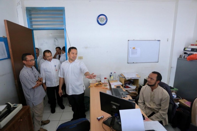 IMG-buntut-munculnya-cacing-arief-ancam-cabut-izin-pt-bhj