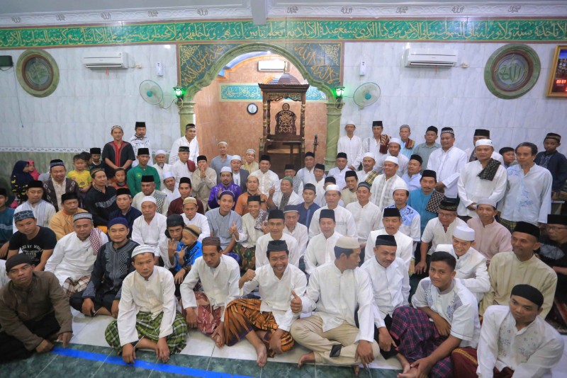 IMG-maulid-nabi-walikota-ajak-warga-teladani-sifat-saling-berbagi-rasulullah-saw