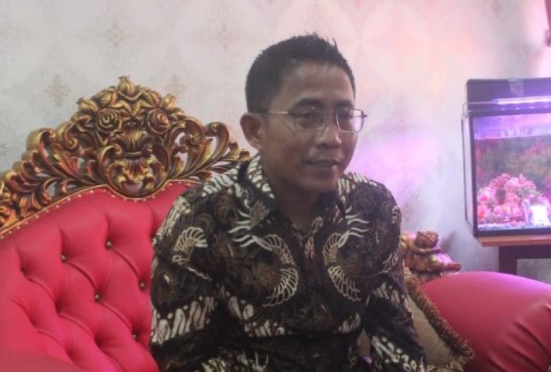 IMG-dprd-libatkan-kampus-jadi-tim-pakar