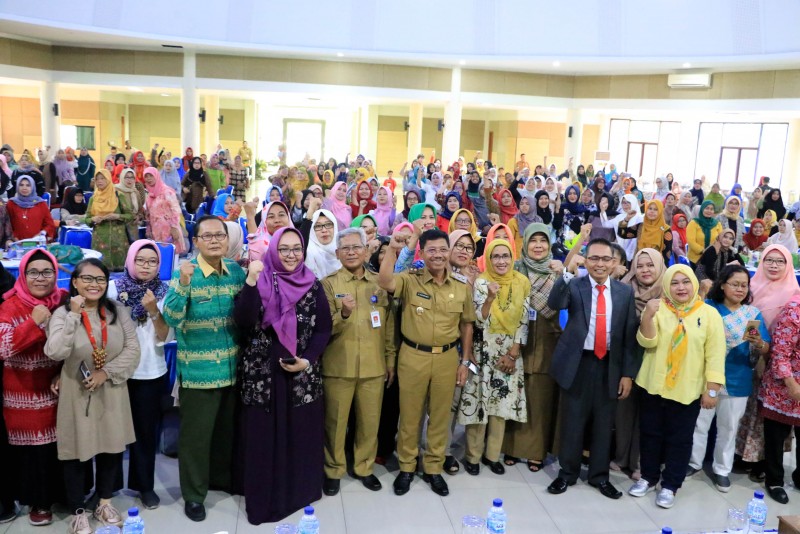 IMG-wakil-harapkan-peningkatan-peran-wanita-melalui-umkm