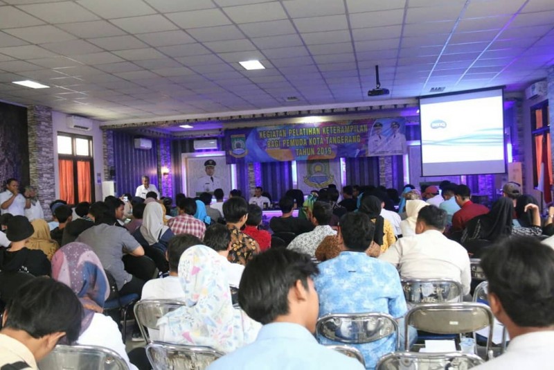 IMG-pemuda-di-tiga-kecamatan-diberi-ilmu-kewirausahaan