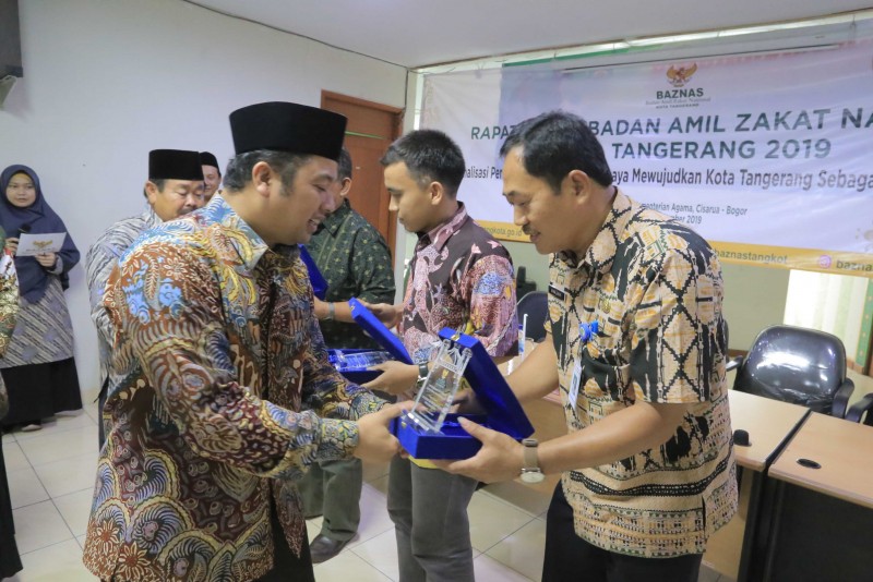 IMG-walikota-dana-umat-harus-dikelola-dengan-profesional