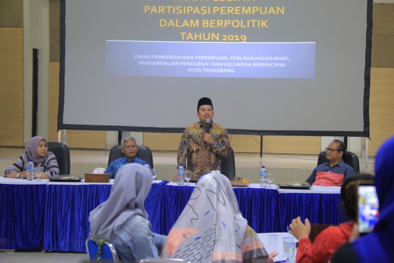 IMG-perempuan-mampu-berperan-dan-berpolitik-aktif-dalam-masyarakat