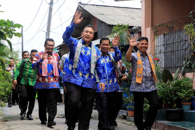 IMG-wakil-wali-kota-dampingi-city-tour-rakorkomwil-iii-apeksi-2019