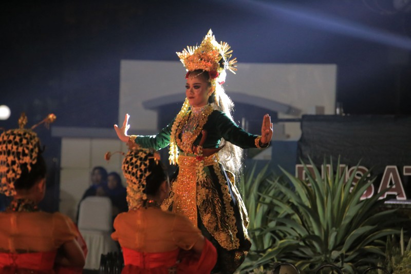 IMG-pagelaran-seni-budaya-tarian-kolosal-nyimas-melati-gambaran-pejuang-dari-tangerang
