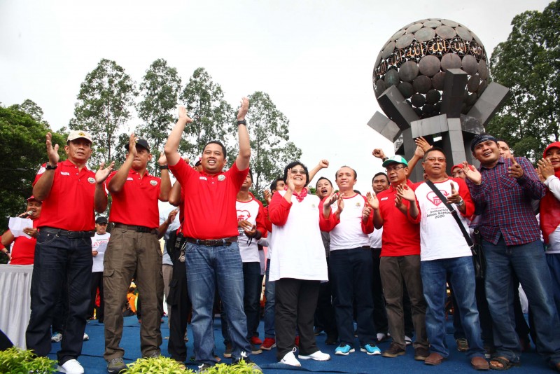 IMG-gerakan-pungut-sampah
