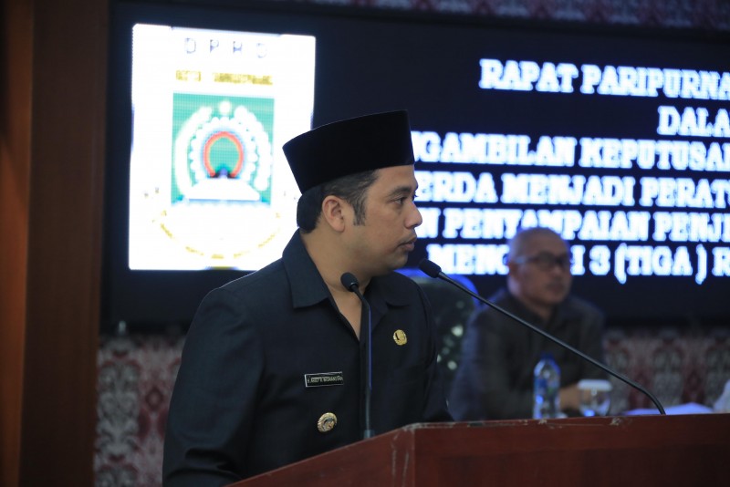 IMG-tiga-raperda-kota-tangerang-disahkan