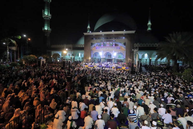 IMG-tangerang-bersholawat-jadi-pembuka-rangkaian-hut-kota