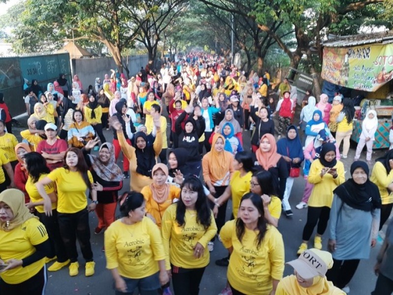 IMG-rangkaian-hut-kota-3-000-warga-pinang-senam-massal